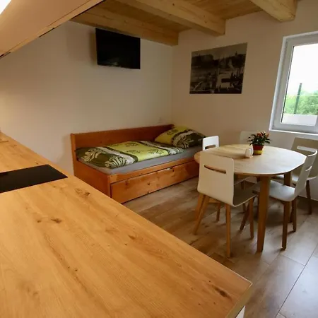 Na Zálabí Apartamento